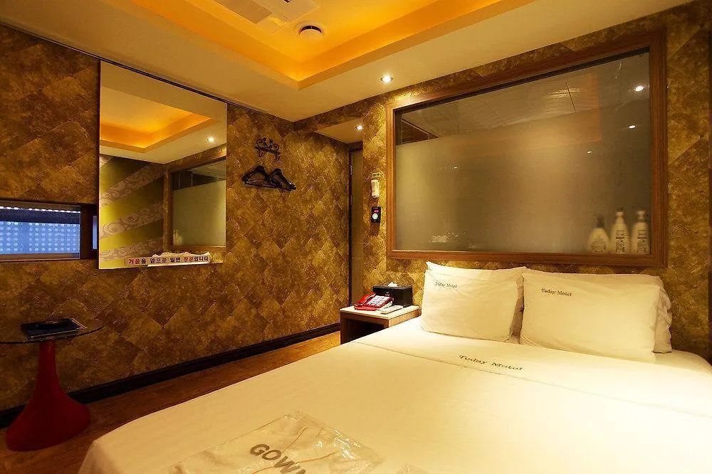 Nine Hotel Incheon 2*,