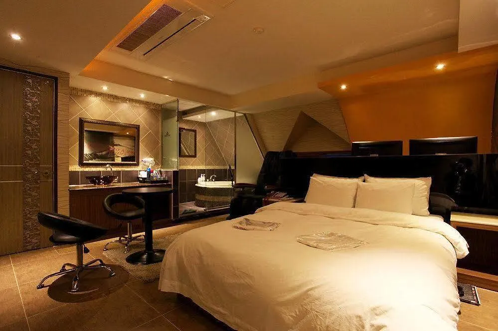 Nine Hotel Incheon Motel